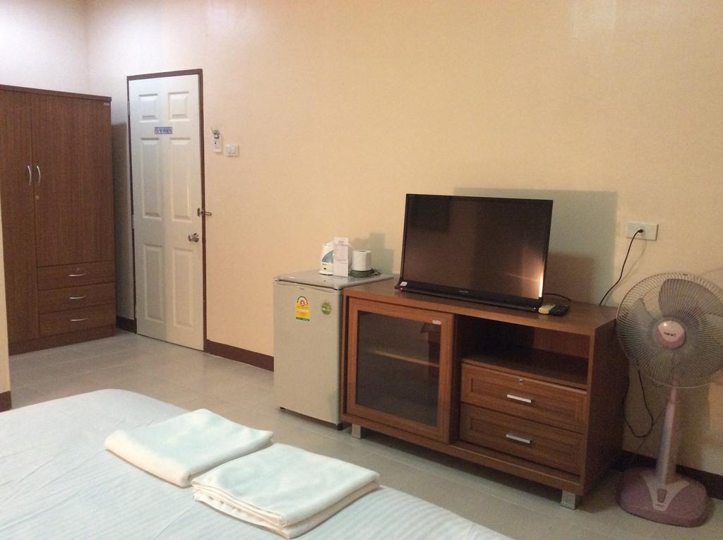 Sandman Hotel & Sports Bar Pattaya Room photo